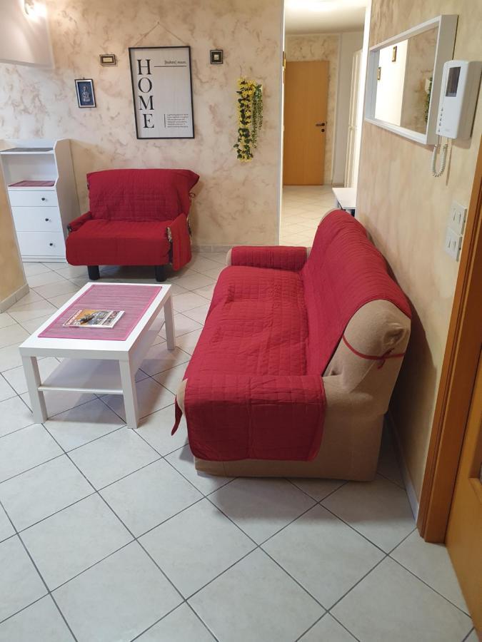 Casa Dell'Ape Maia Termoli Exterior foto